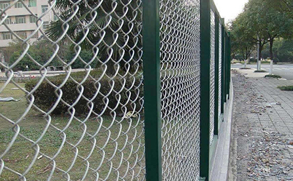 勾花护栏网